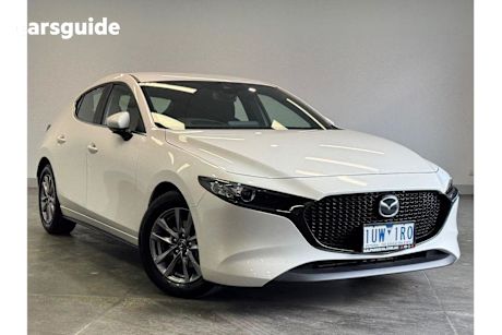 White 2021 Mazda Mazda3 Hatch G20 PURE F