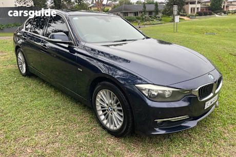 Blue 2012 BMW 320D Sedan Modern Line