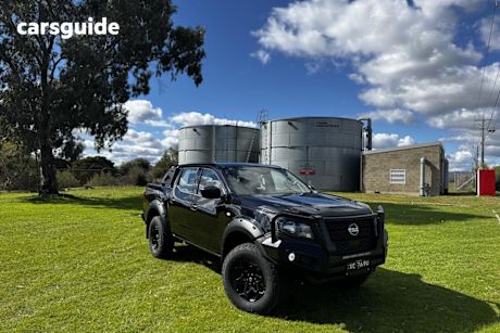 Black 2024 Nissan Navara Dual Cab Pick-up Sl Warrior (4X4)