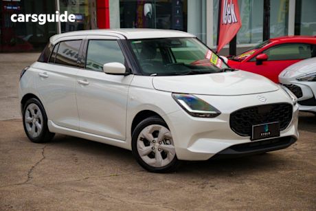 White 2024 Suzuki Swift Hatchback Hybrid Plus