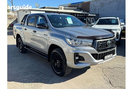 Silver 2019 Toyota Hilux Double Cab Pick Up Rogue (4X4)