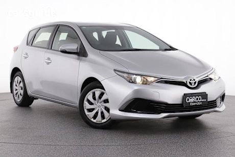 Silver 2015 Toyota Corolla Hatch ASCENT SPORT F