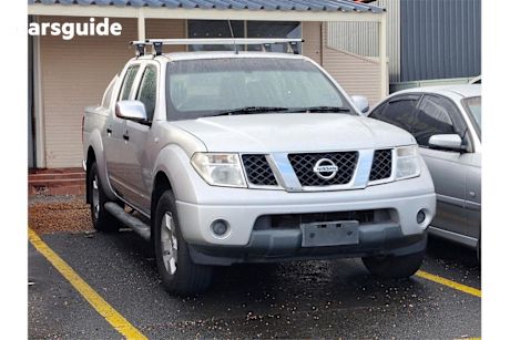 Silver 2007 Nissan Navara Dual Cab Pick-up St-X (4X4)