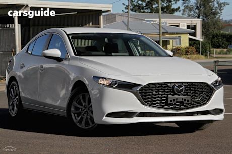 White 2025 Mazda 3 Sedan G20 Pure