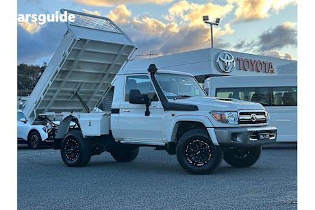 White 2021 Toyota Landcruiser Ute Tray GXL 4X4