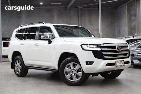 White 2022 Toyota Landcruiser Wagon Lc300 Sahara (4X4)