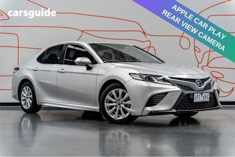Silver 2019 Toyota Camry Sedan ASCENT SPORT F