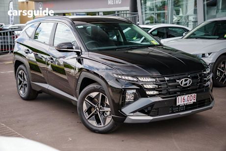 Black 2025 Hyundai Tucson Wagon Hybrid (Fwd)