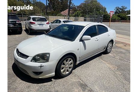 White 2007 Mitsubishi 380 Sedan GT F
