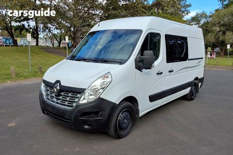 White 2018 Renault Master Commercial