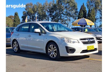 White 2013 Subaru Impreza Hatchback 2.0I (Awd)