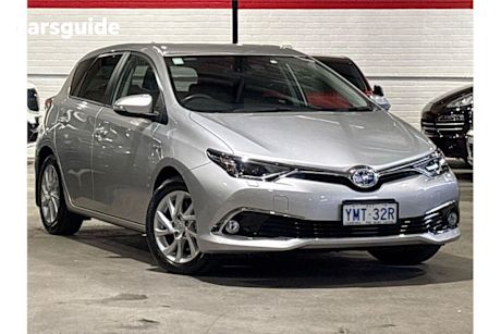 Silver 2018 Toyota Corolla Hatch HYBRID F