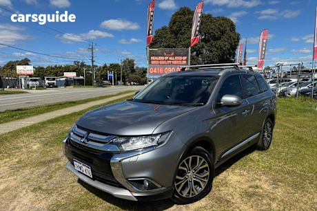 Grey 2015 Mitsubishi Outlander Wagon Exceed (4X4)