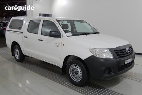 White 2014 Toyota Hilux Dual Cab Pick-up Workmate