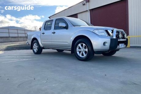Silver 2012 Nissan Navara Dual Cab Pick-up St (4X4)
