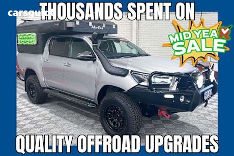 Silver 2020 Toyota Hilux Double Cab Pick Up Sr5 (4X4)
