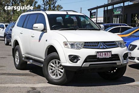 White 2015 Mitsubishi Challenger SUV 4X4