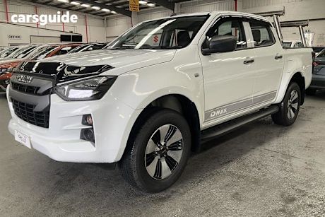 White 2022 Isuzu D-MAX Crew Cab Utility Sx (4X2) High-Ride