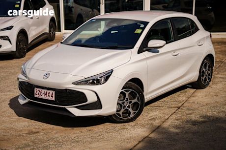White 2025 MG MG3 Hatchback Excite