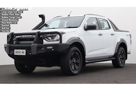 White 2021 Isuzu D-MAX Crew Cab Utility X-Terrain (4X4)