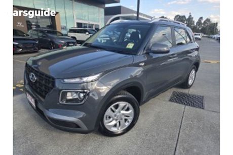 Grey 2025 Hyundai Venue Wagon