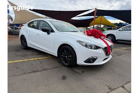 White 2015 Mazda 3 Sedan Maxx