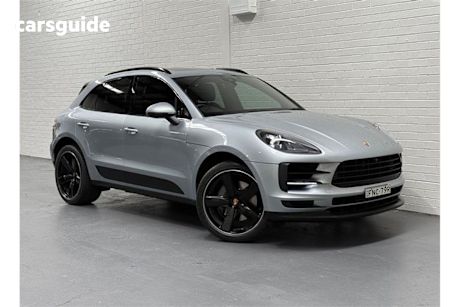 Silver 2019 Porsche Macan Wagon S