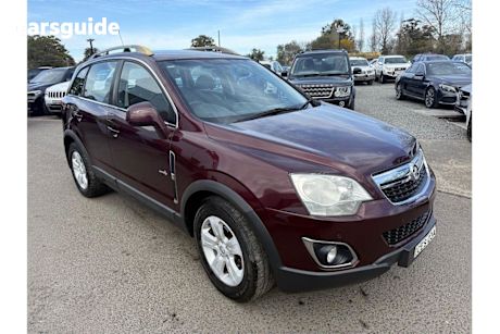 Red 2012 Holden Captiva SUV 5 4X4