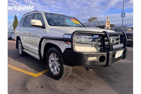 White 2020 Toyota Landcruiser SUV VX 4X4