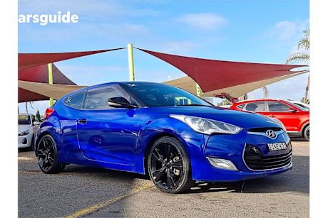 Blue 2013 Hyundai Veloster Coupe +