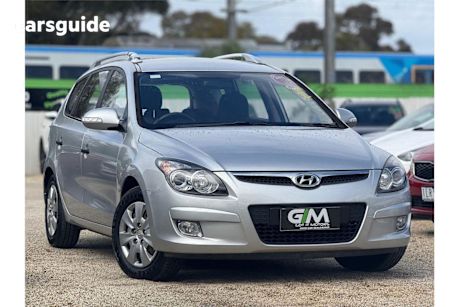 Silver 2011 Hyundai I30 Hatchback Sx
