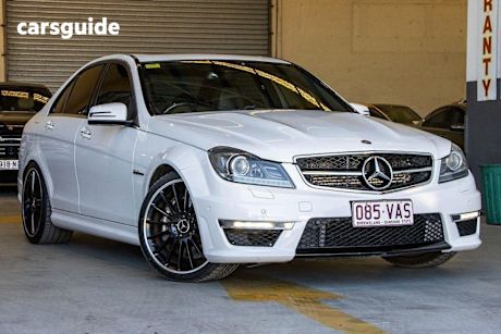 White 2014 Mercedes-Benz C63 Sedan Amg