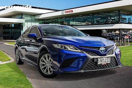 Blue 2020 Toyota Camry Sedan ASCENT SPORT F