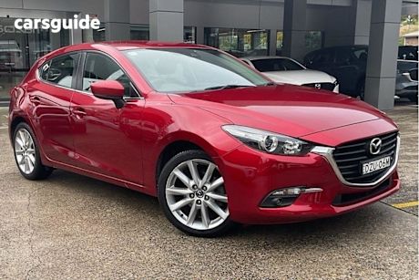Red 2018 Mazda 3 Hatchback Sp25