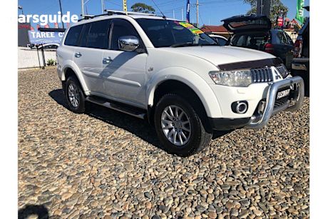 White 2010 Mitsubishi Challenger SUV XLS 4X4