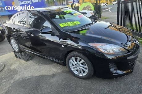 Black 2011 Mazda Mazda3 Sedan