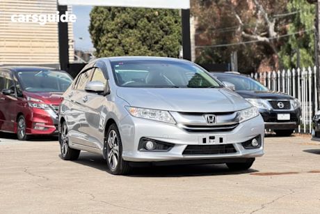 Silver 2016 Honda City Sedan