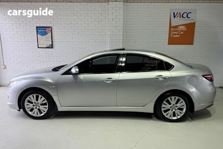 Grey 2009 Mazda 6 Sedan Luxury
