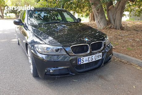 Black 2011 BMW 320I Sedan Lifestyle