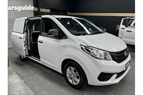 White 2022 LDV G10+ Van Lift Door