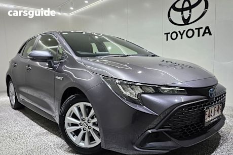 Silver 2022 Toyota Corolla Hatch ASCENT SPORT HYBRID F