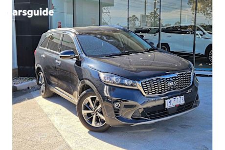 Blue 2018 Kia Sorento SUV SLI F