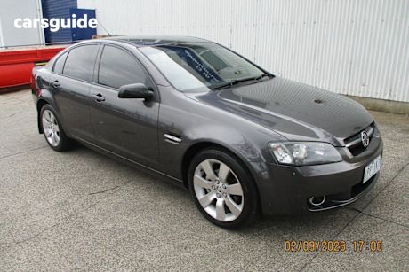 Grey 2009 Holden Commodore Sedan International