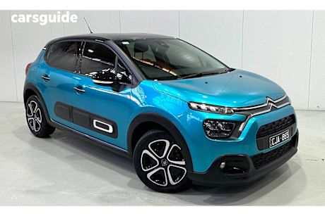 Blue 2022 Citroen C3 Hatch SHINE F