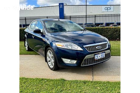 Blue 2008 Ford Mondeo Sedan Tdci