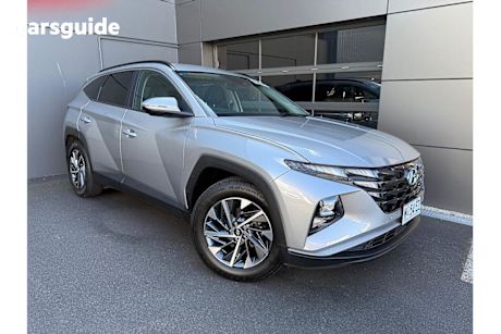 Silver 2022 Hyundai Tucson SUV ELITE F