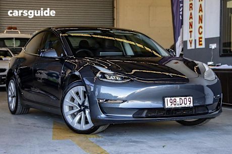 Grey 2022 Tesla Model 3 Sedan Long Range