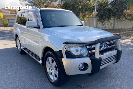 White 2007 Mitsubishi Pajero Wagon Vr-X Lwb (4X4)