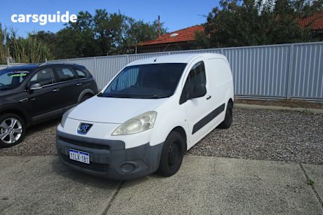 White 2008 Peugeot Partner Van 1.6