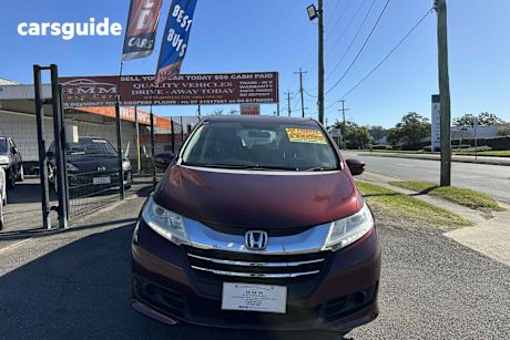 Burgundy 2015 Honda Odyssey Wagon Vti